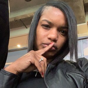 Meet your Posher, Moody